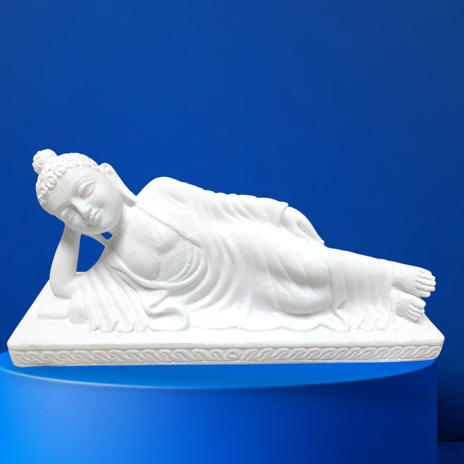 Buddha Statue photo 1